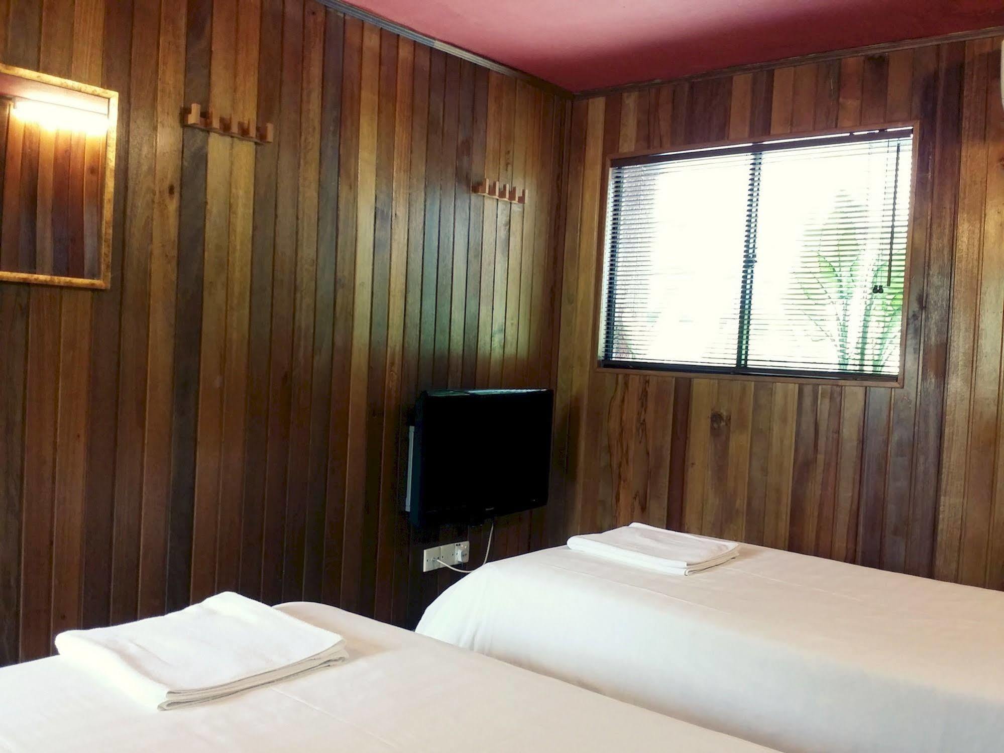 Rainforest Bed & Breakfast Kuala Lumpur Bagian luar foto
