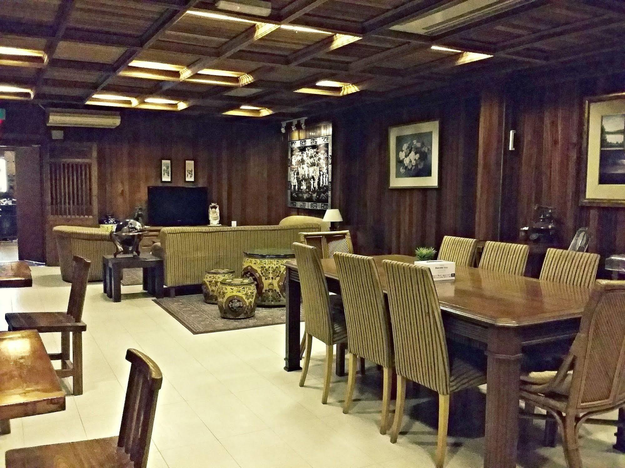 Rainforest Bed & Breakfast Kuala Lumpur Bagian luar foto