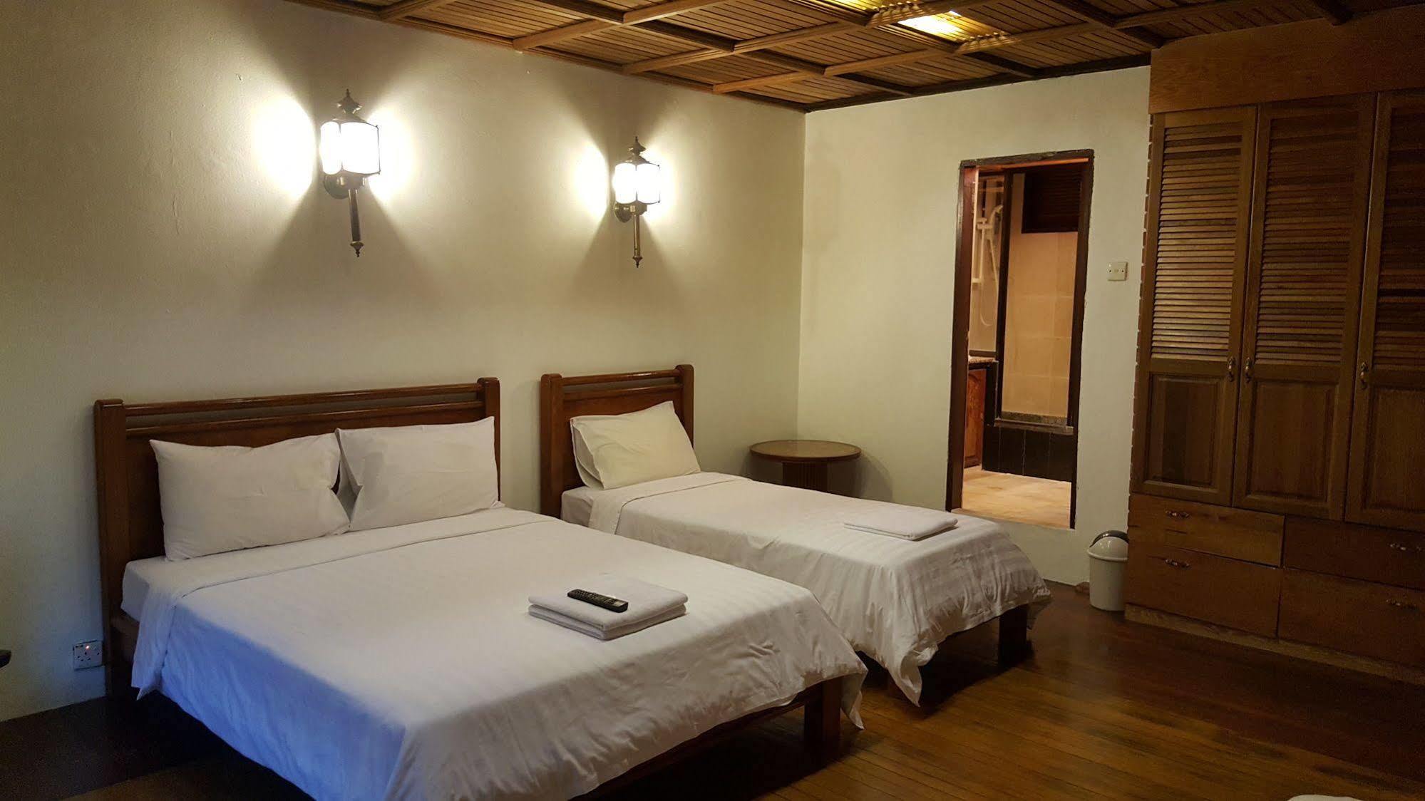 Rainforest Bed & Breakfast Kuala Lumpur Bagian luar foto