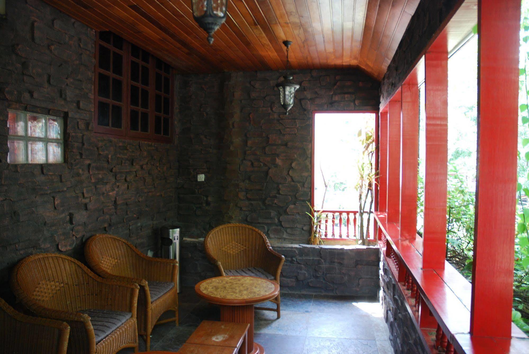 Rainforest Bed & Breakfast Kuala Lumpur Bagian luar foto